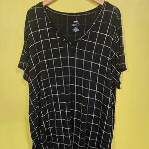 EVRI Black,White and Tan Checkered Women's Top